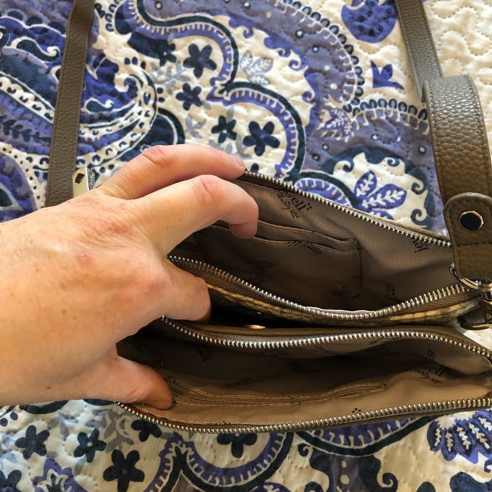 Thirty one purse